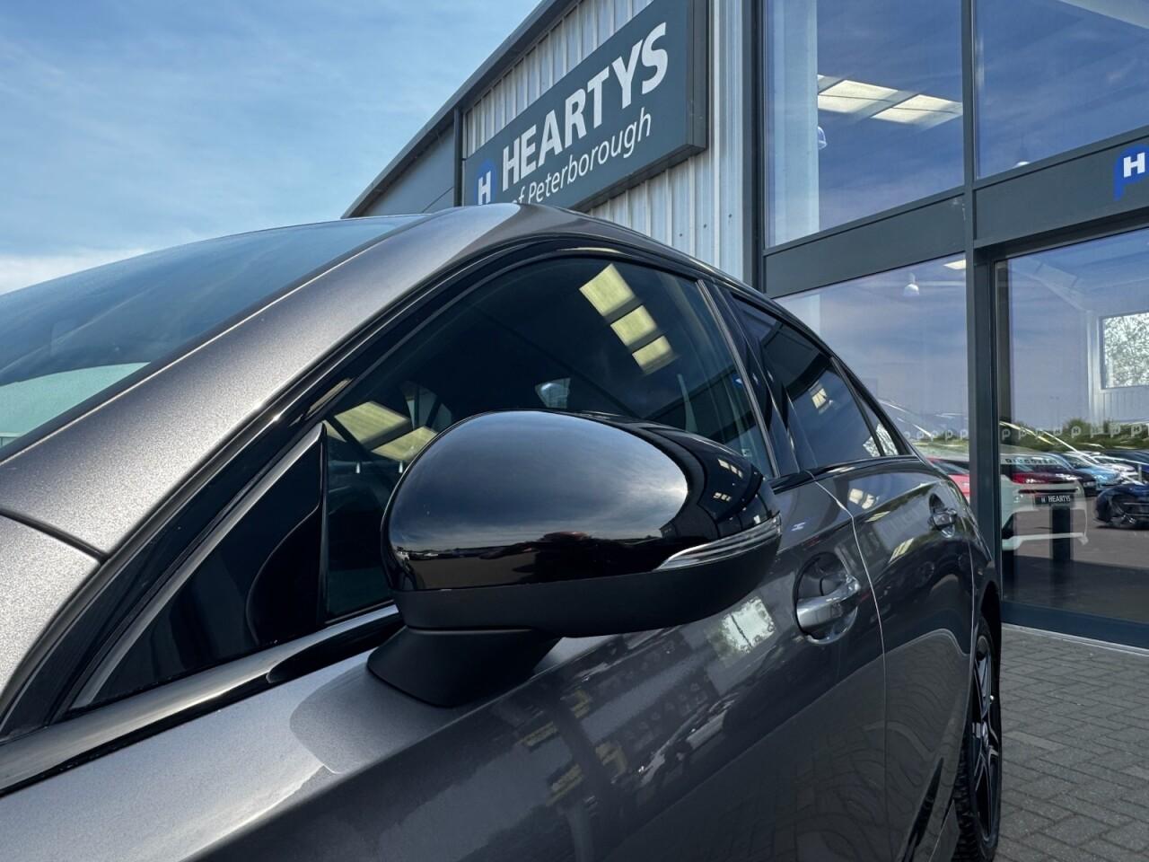 Used Mercedes-Benz A-Class for sale - 76702328: Photo 40