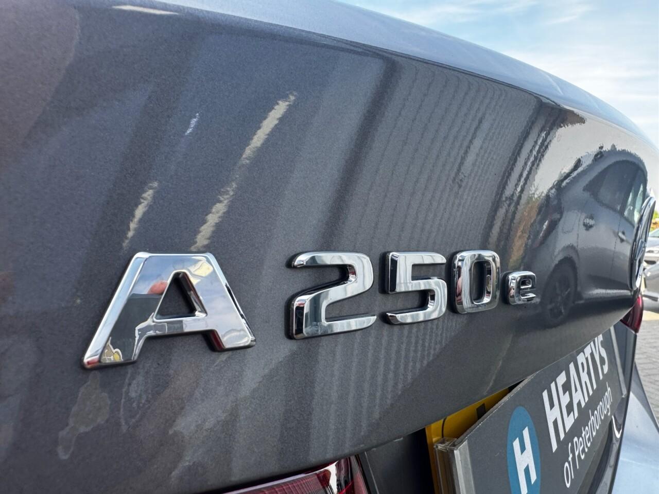 Used Mercedes-Benz A-Class for sale - 76702328: Photo 43