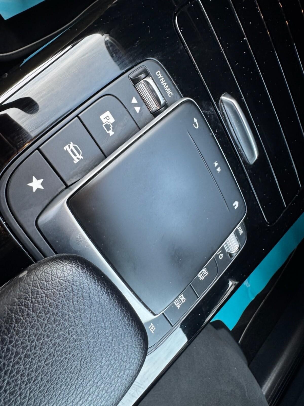 Used Mercedes-Benz A-Class for sale - 76702328: Photo 51