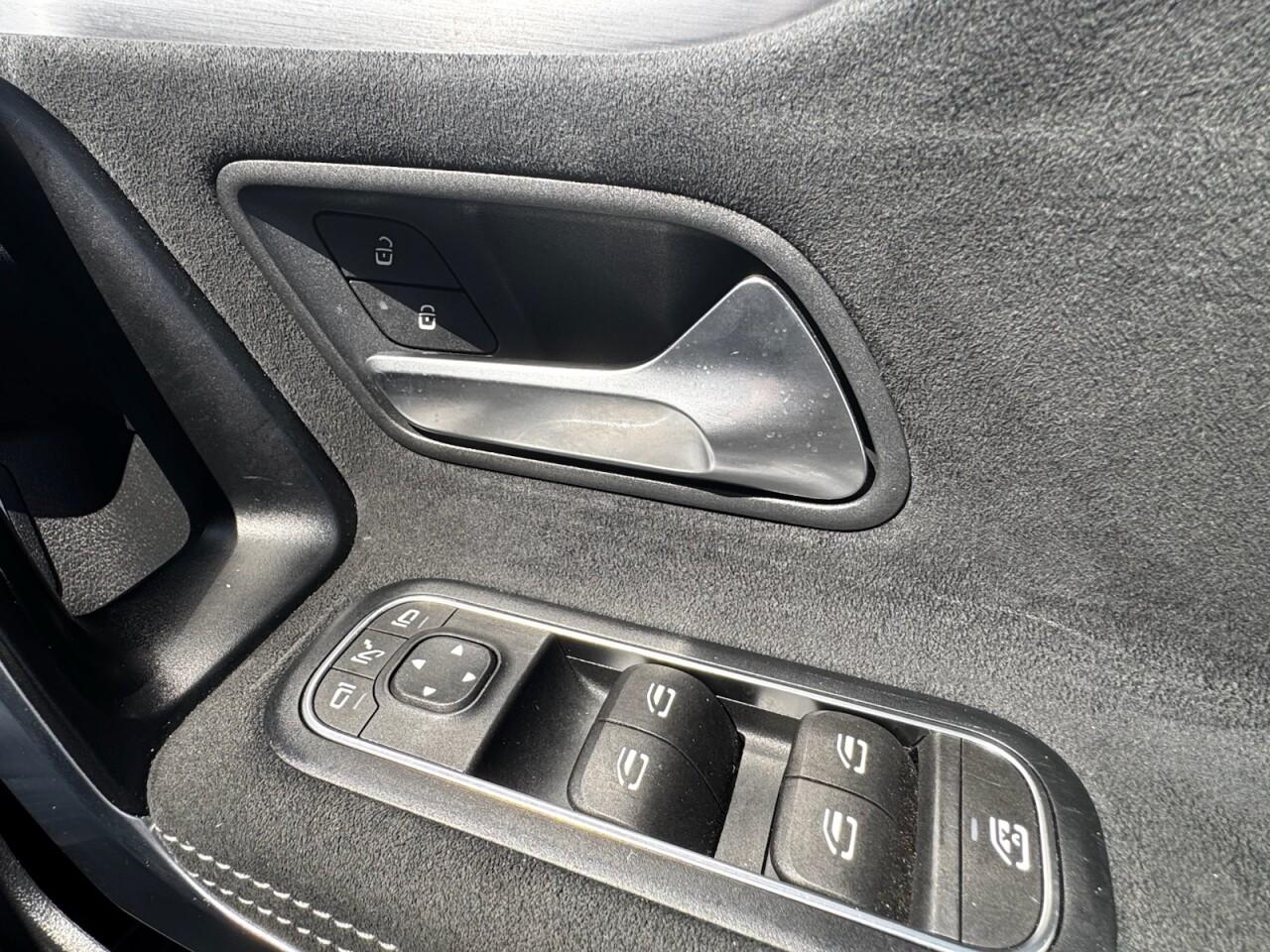 Used Mercedes-Benz A-Class for sale - 76702328: Photo 55