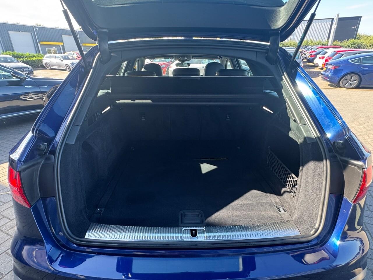 Used Audi A4 2020 for sale - 76702163: Photo 27