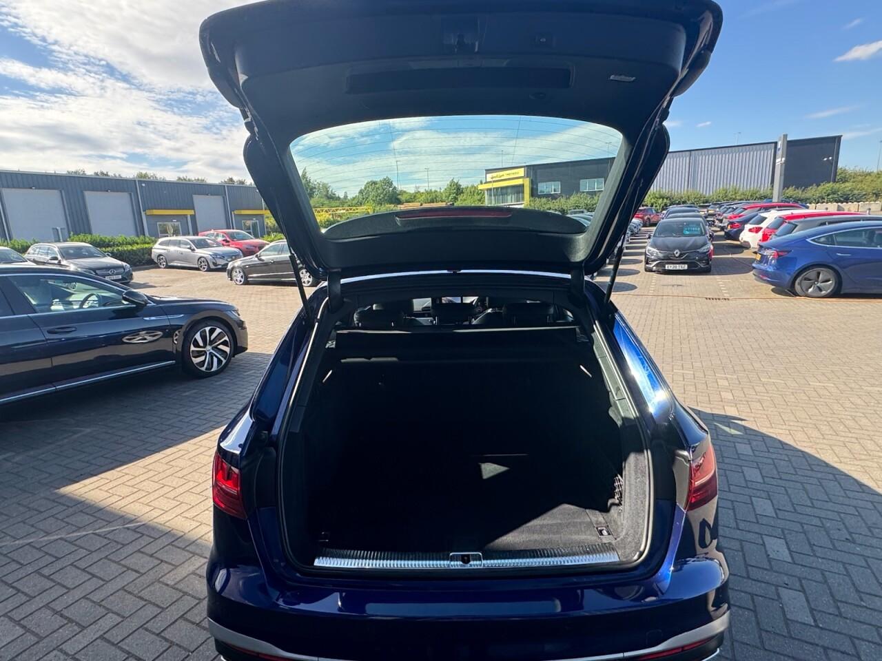 Used Audi A4 2020 for sale - 76702163: Photo 34