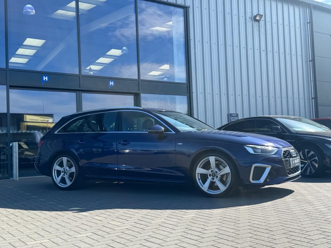 Used Audi A4 2020 for sale - 76702163: Photo 6