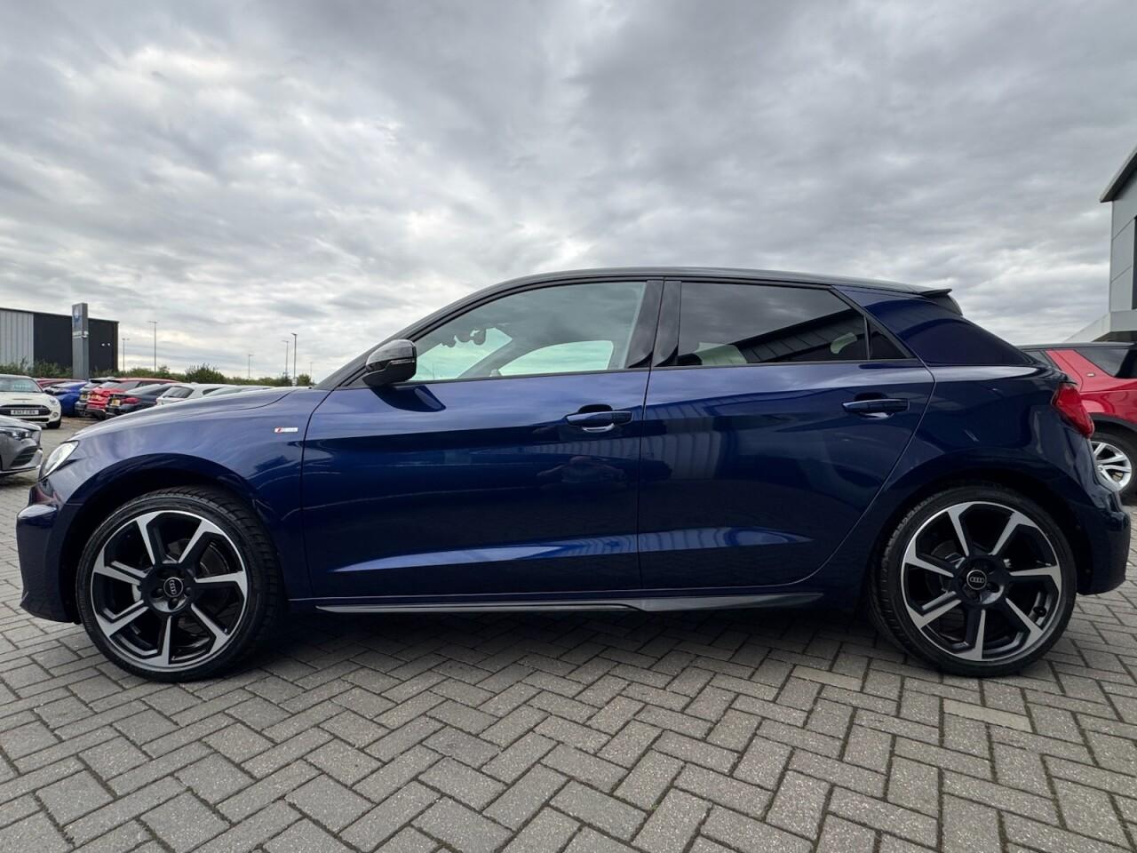 Used Audi A1 2024 for sale - 76701418: Photo 9