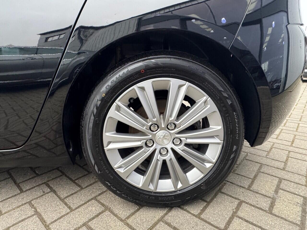 Used Peugeot 308 2021 for sale - 77345108: Photo 17