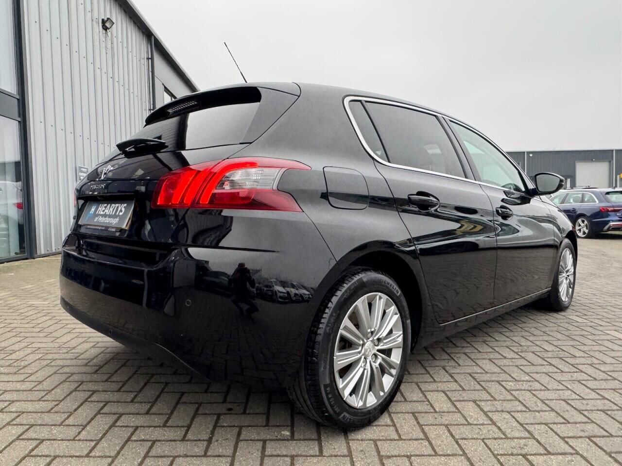 Used Peugeot 308 2021 for sale - 77345108: Photo 23