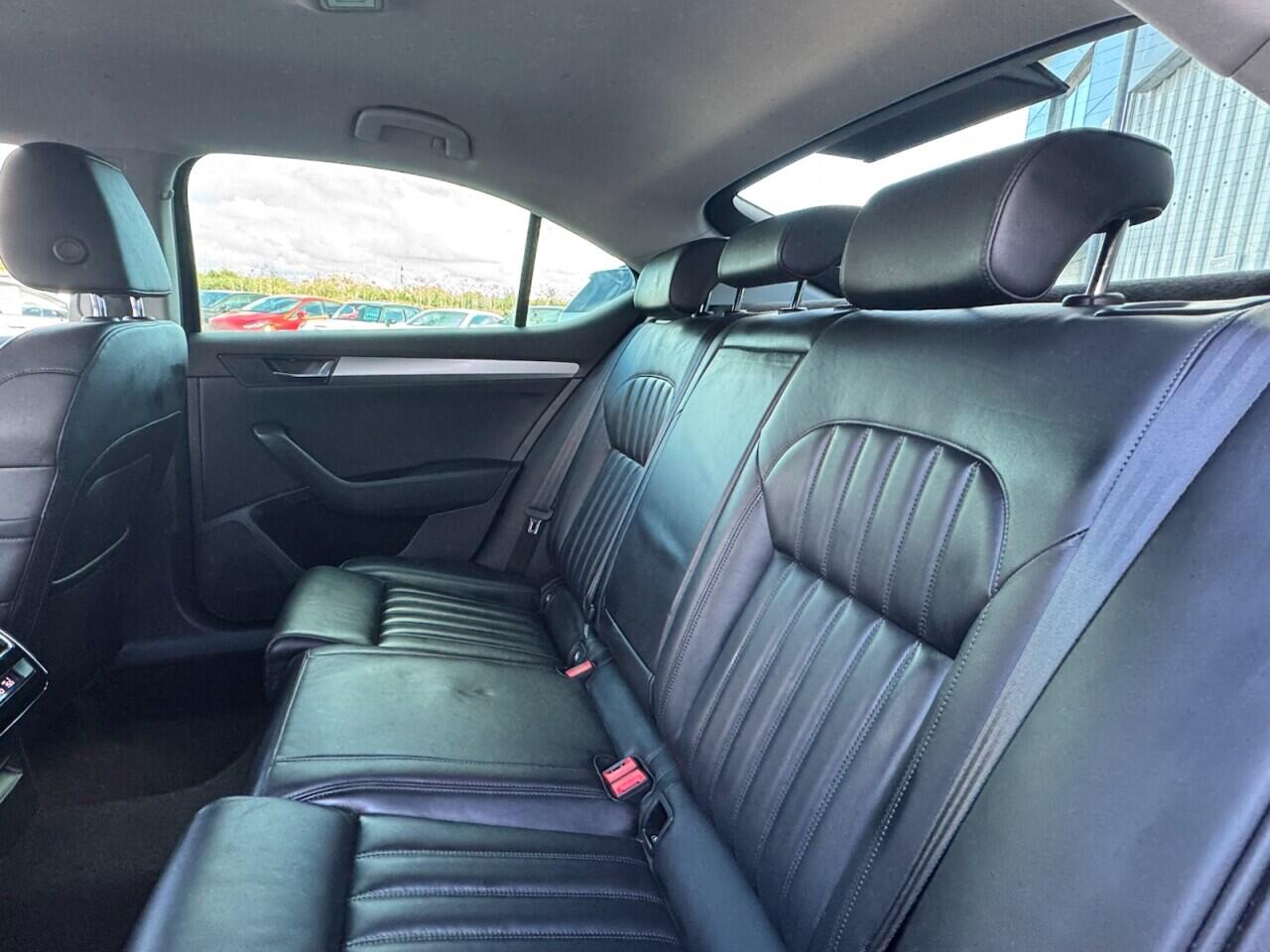 Used Skoda Superb 2019 for sale - 76700896: Photo 24