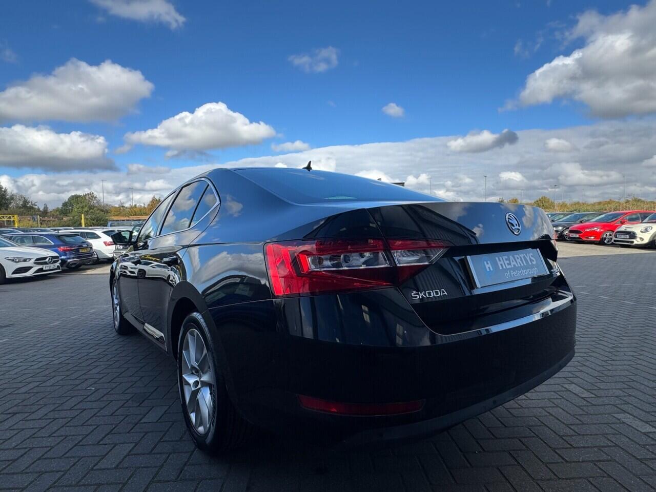 Used Skoda Superb 2019 for sale - 76700896: Photo 36