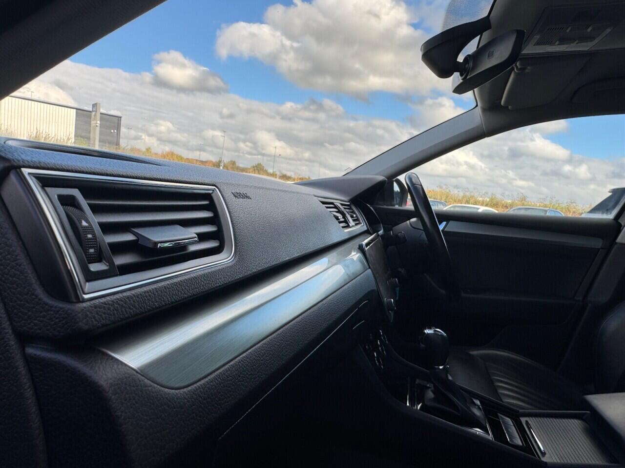 Used Skoda Superb 2019 for sale - 76700896: Photo 37