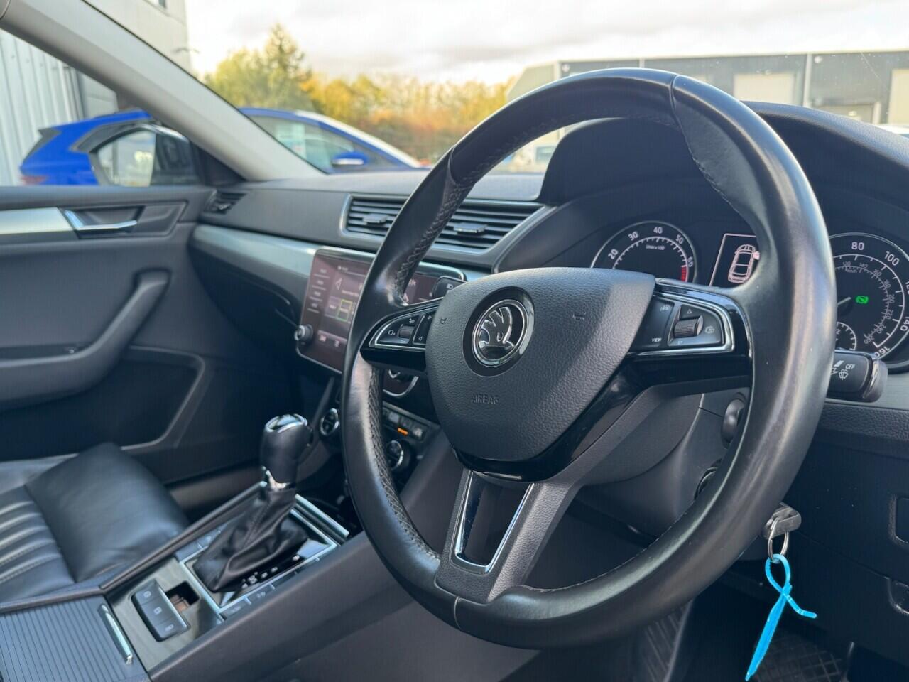 Used Skoda Superb 2019 for sale - 76700896: Photo 50