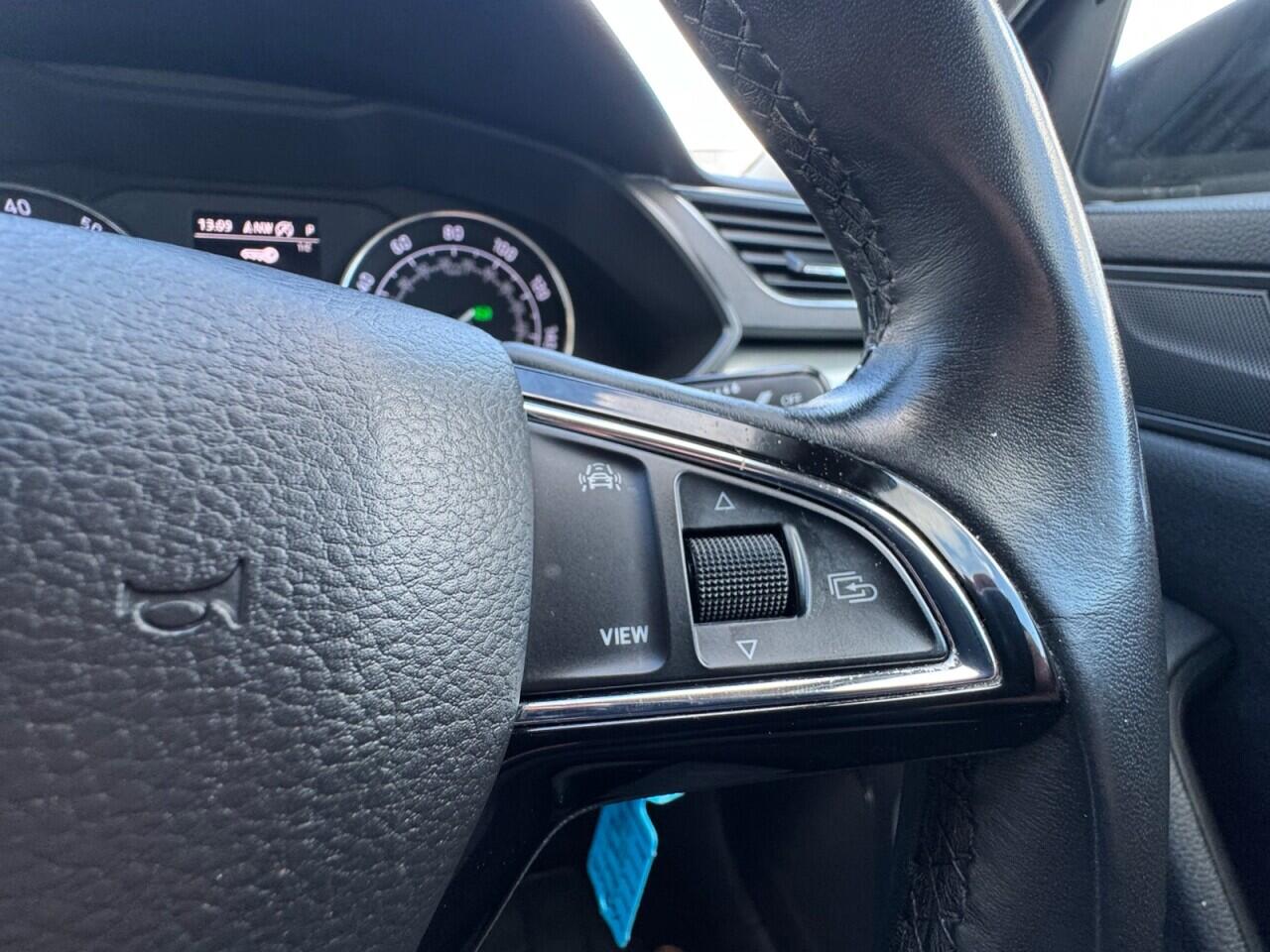 Used Skoda Superb 2019 for sale - 76700896: Photo 59