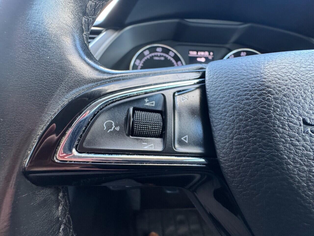 Used Skoda Superb 2019 for sale - 76700896: Photo 60