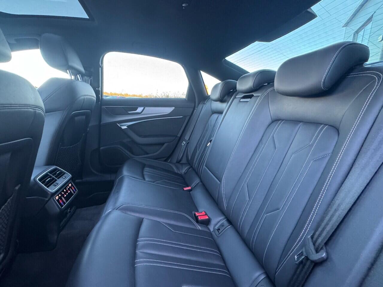 Used Audi A6 Saloon 2021 for sale - 76771693: Photo 38