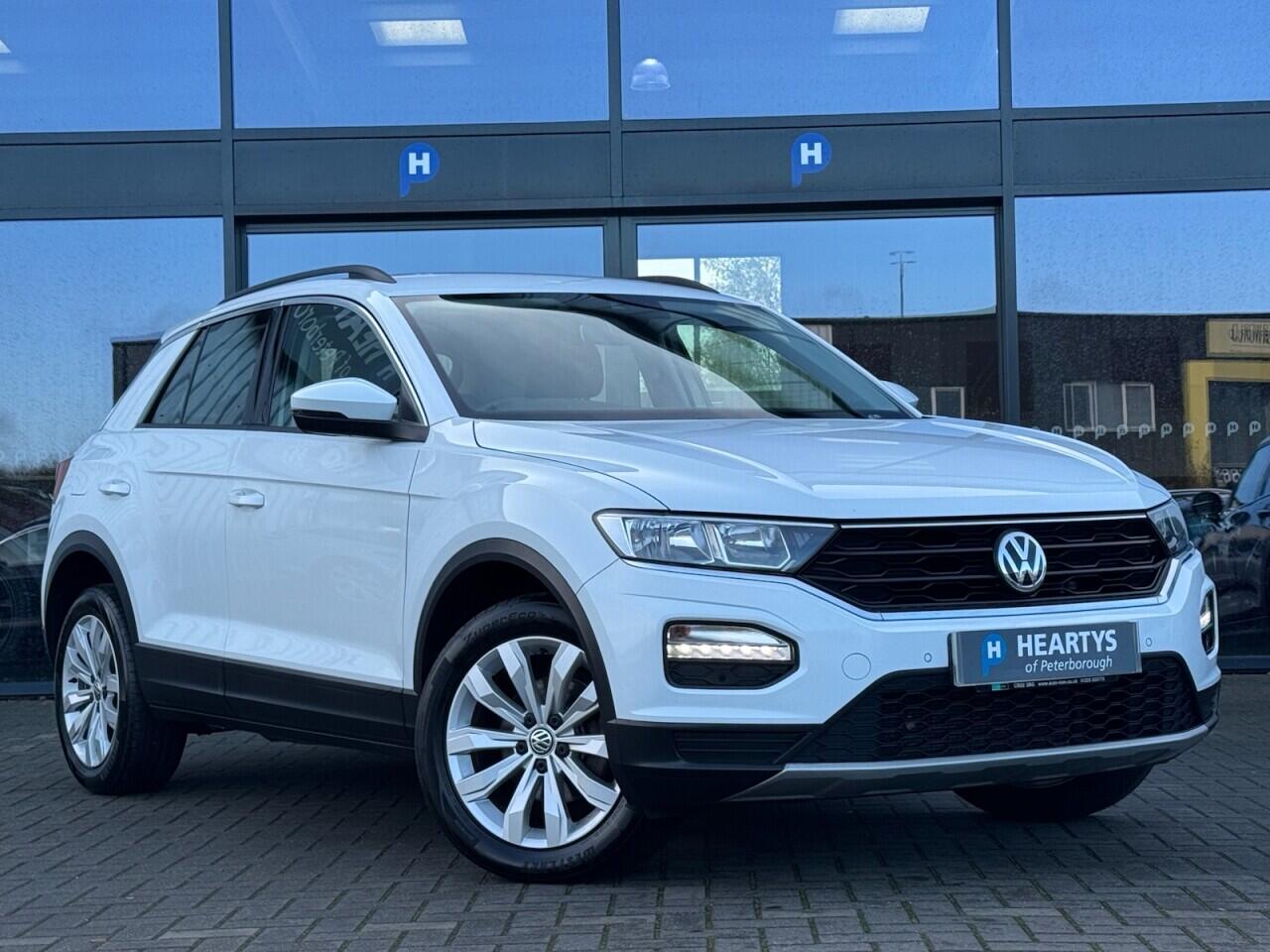 Used Volkswagen T-Roc 2018 for sale - 76702064: Photo 1