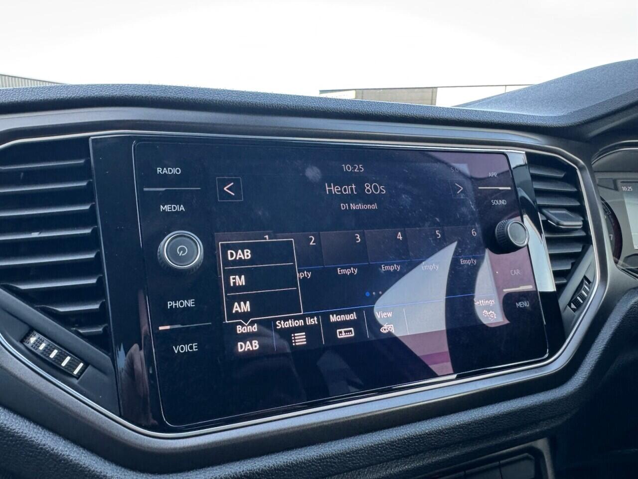 Used Volkswagen T-Roc 2018 for sale - 76702064: Photo 45