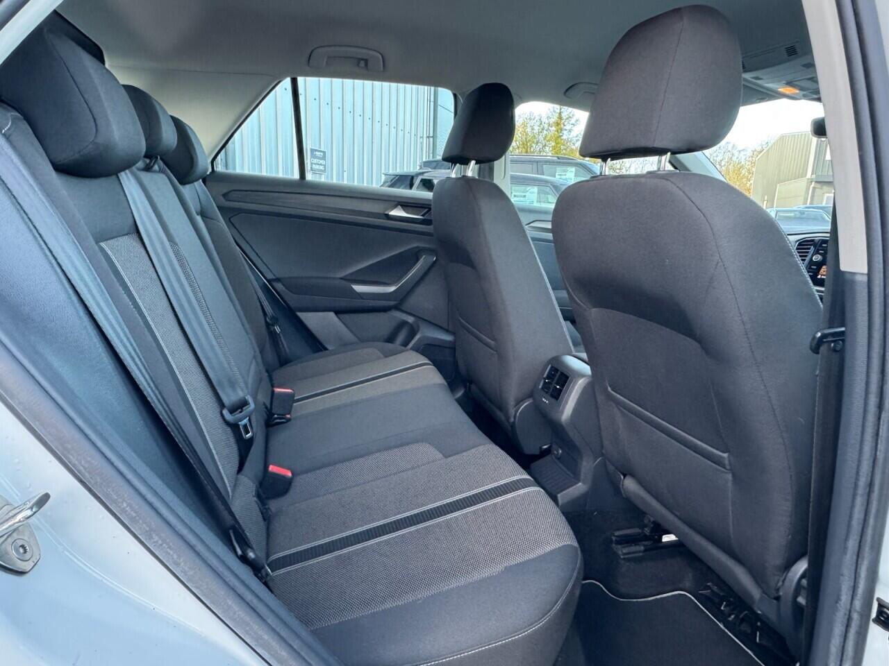 Used Volkswagen T-Roc 2018 for sale - 76702064: Photo 46