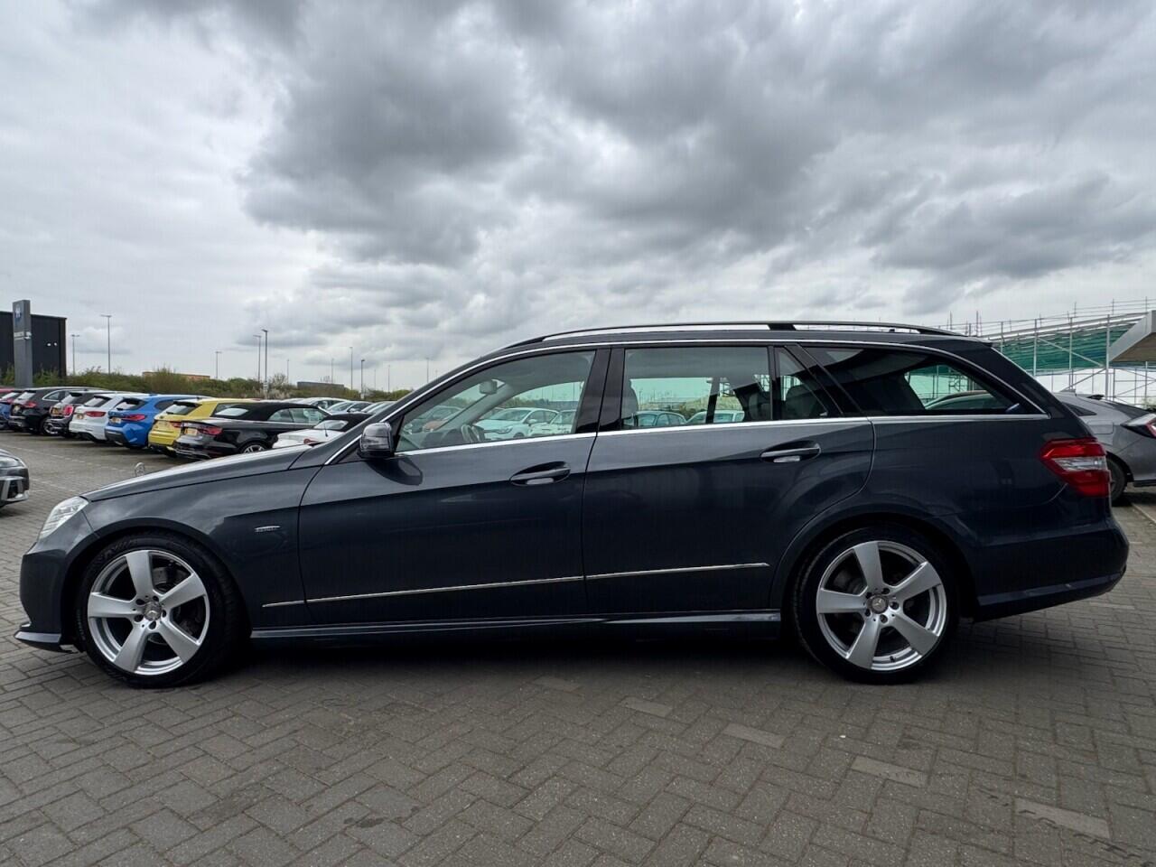 Used Mercedes-Benz E Class 2012 for sale - 78086208: Photo 10