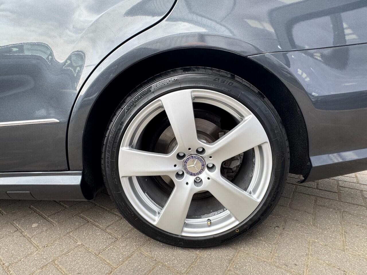 Used Mercedes-Benz E Class 2012 for sale - 78086208: Photo 18