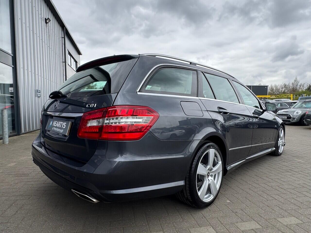 Used Mercedes-Benz E Class 2012 for sale - 78086208: Photo 22