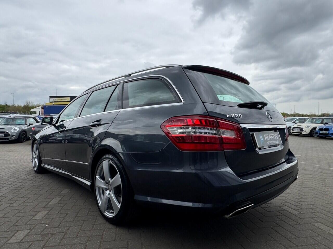 Used Mercedes-Benz E Class 2012 for sale - 78086208: Photo 26