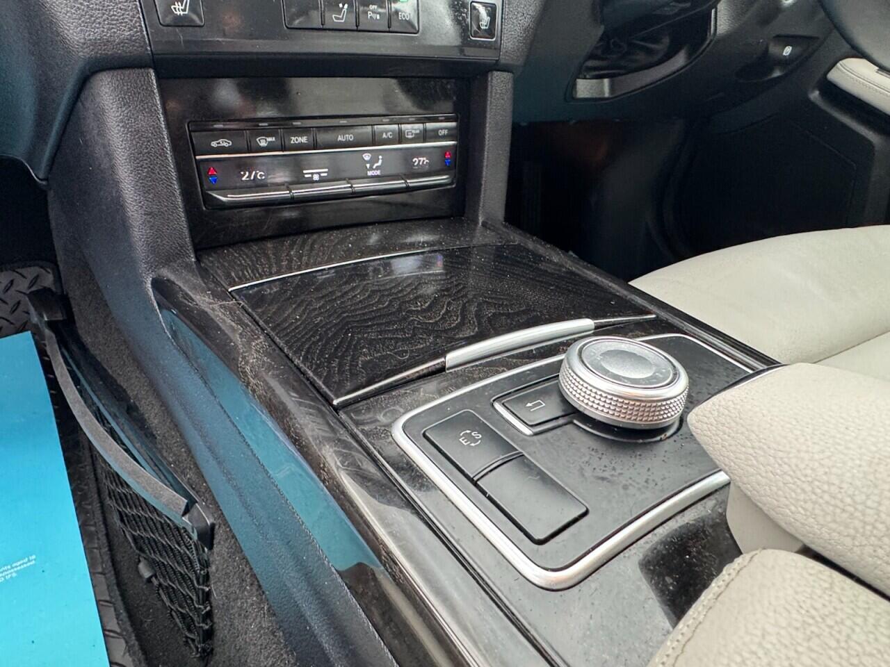 Used Mercedes-Benz E Class 2012 for sale - 78086208: Photo 47