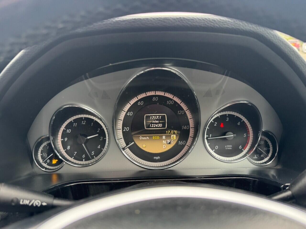 Used Mercedes-Benz E Class 2012 for sale - 78086208: Photo 51