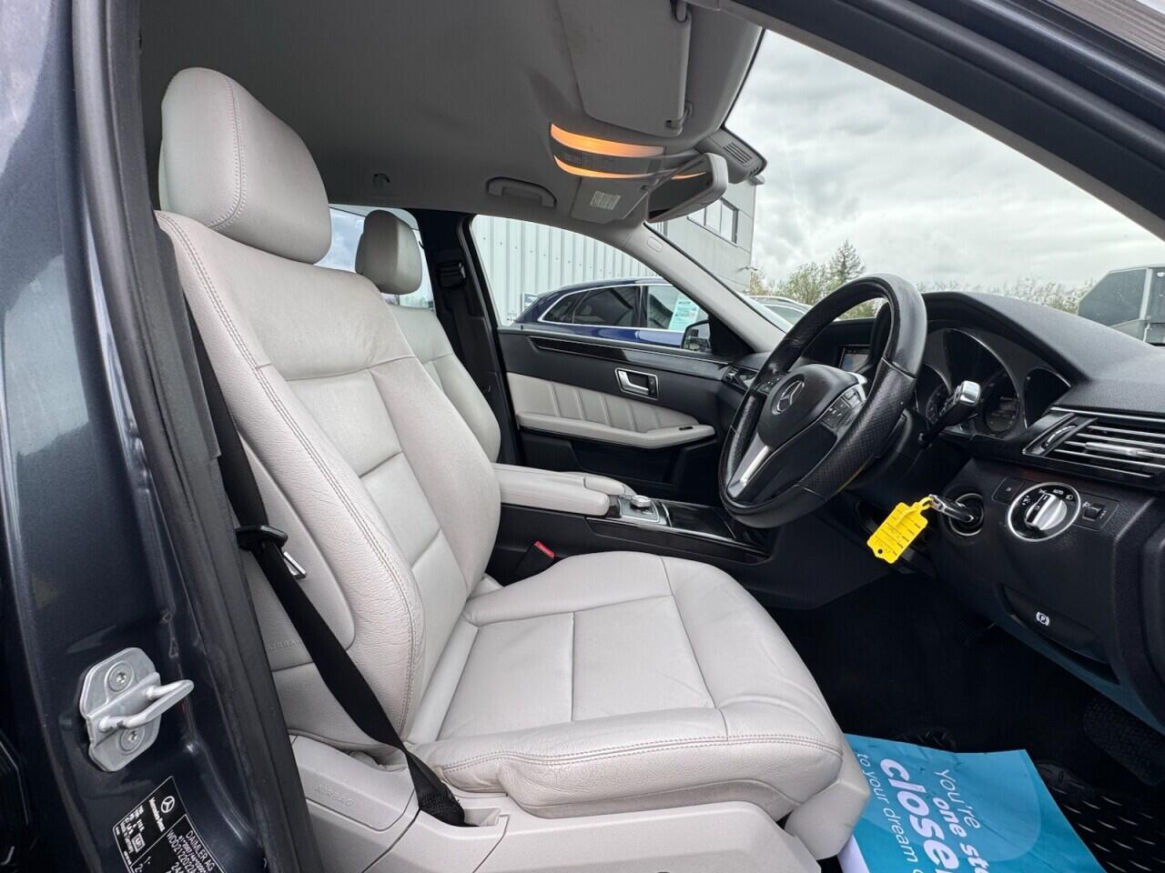 Used Mercedes-Benz E Class 2012 for sale - 78086208: Photo 54