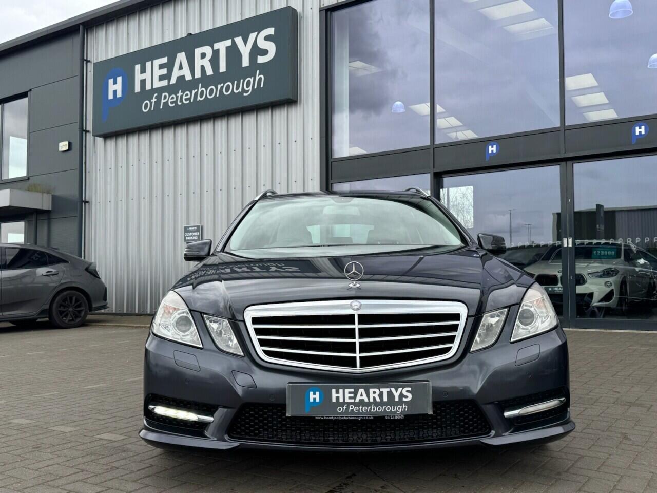 Used Mercedes-Benz E Class 2012 for sale - 78086208: Photo 8