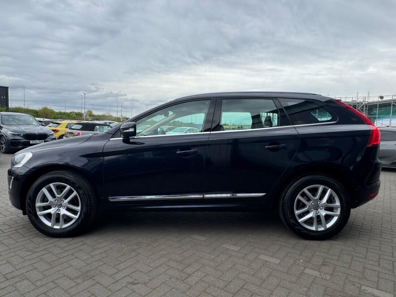 Used Volvo XC60 2017 for sale - 78170219: Photo 12