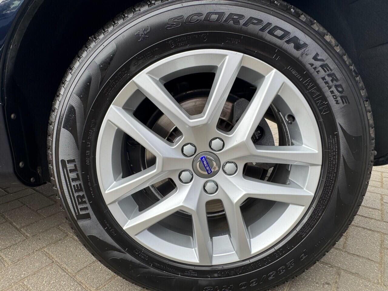 Used Volvo XC60 2017 for sale - 78170219: Photo 16