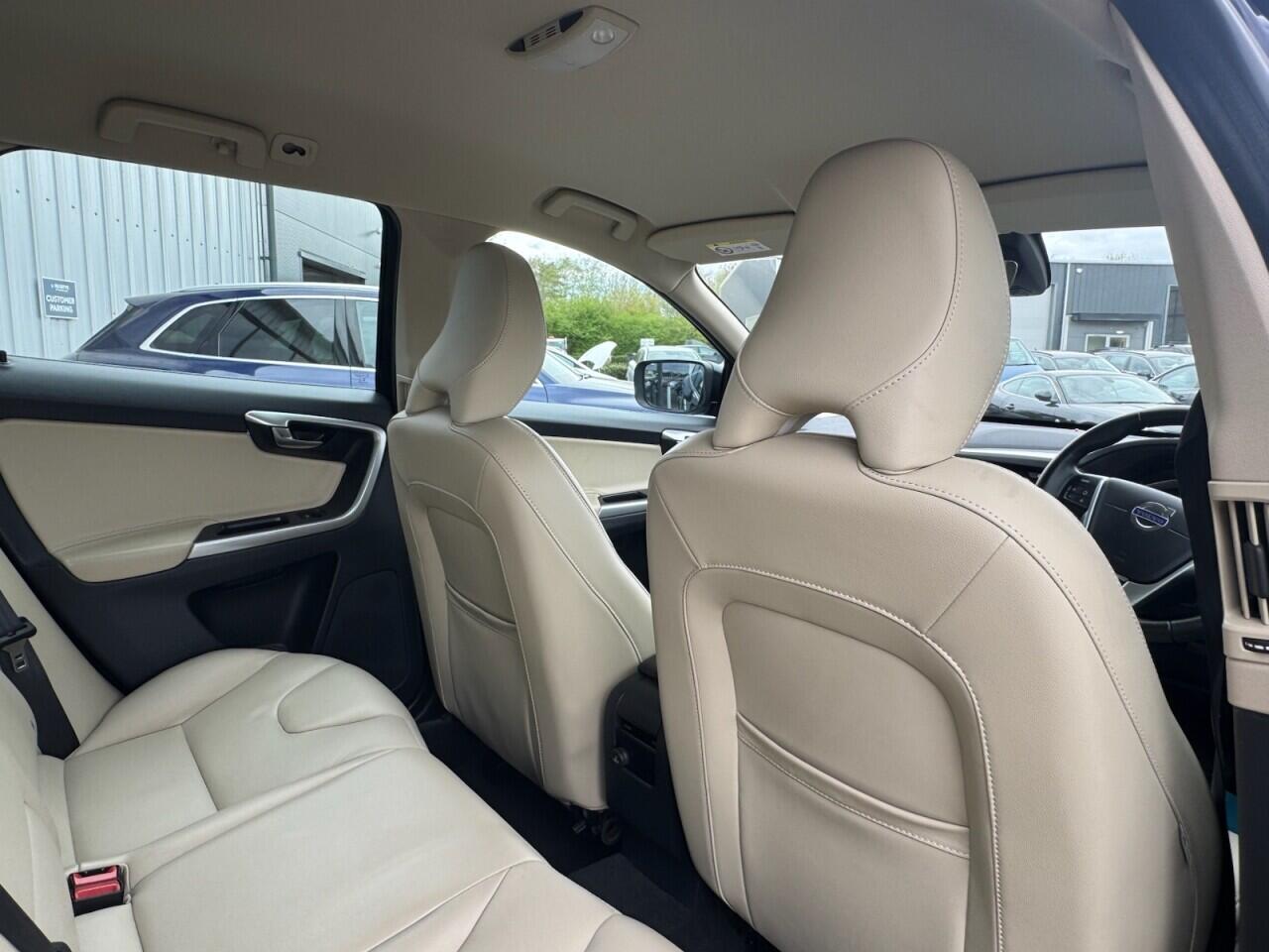 Used Volvo XC60 2017 for sale - 78170219: Photo 24