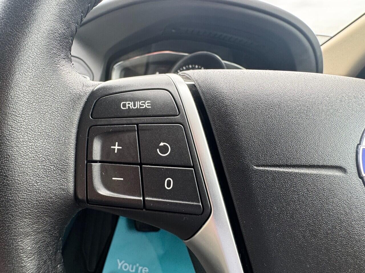 Used Volvo XC60 2017 for sale - 78170219: Photo 63