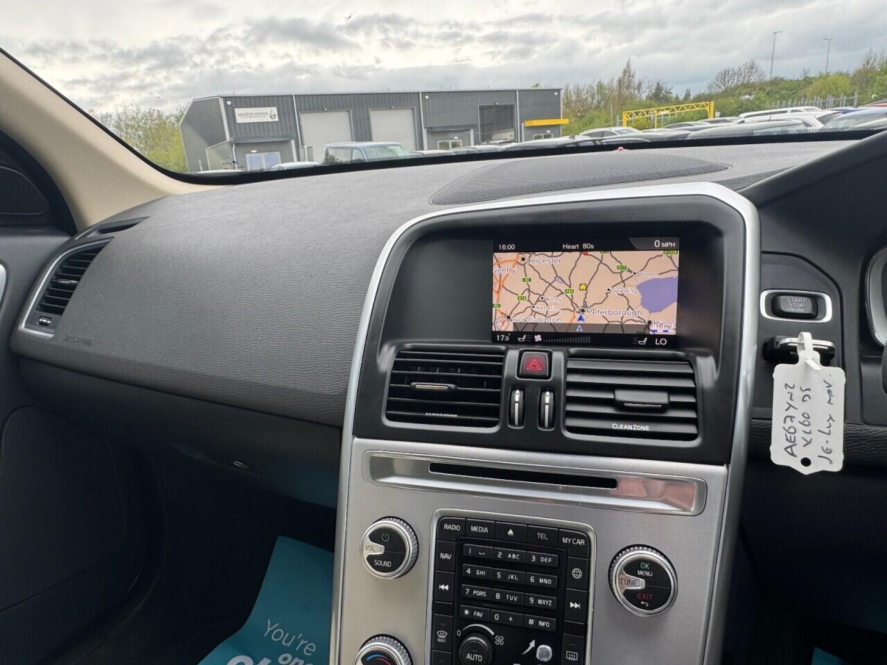 Used Volvo XC60 2017 for sale - 78170219: Photo 64