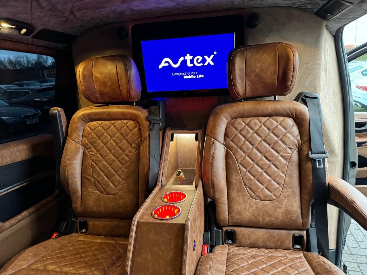 Used Mercedes-Benz V-Class 2018 for sale - 76700616: Photo 12