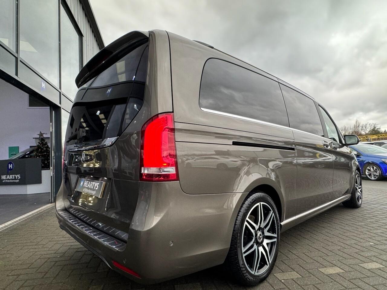 Used Mercedes-Benz V-Class 2018 for sale - 76700616: Photo 17