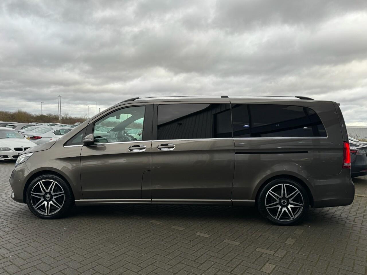 Used Mercedes-Benz V-Class 2018 for sale - 76700616: Photo 21