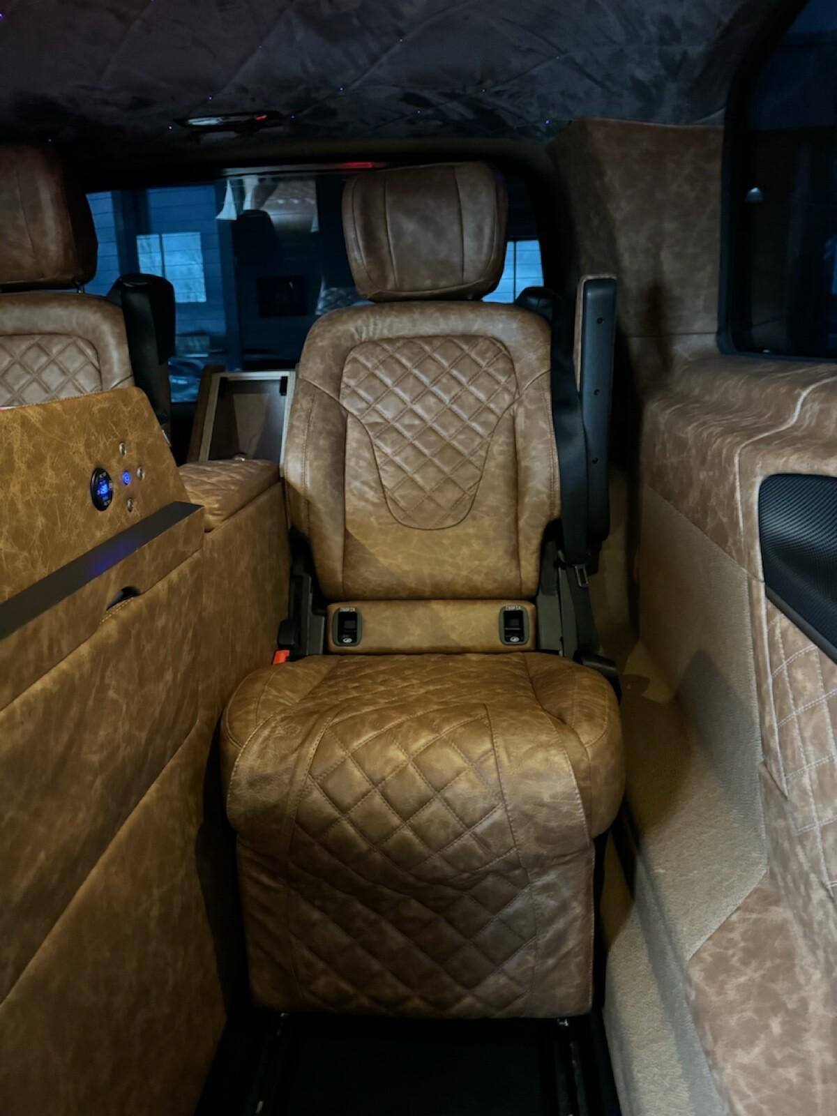 Used Mercedes-Benz V-Class 2018 for sale - 76700616: Photo 53