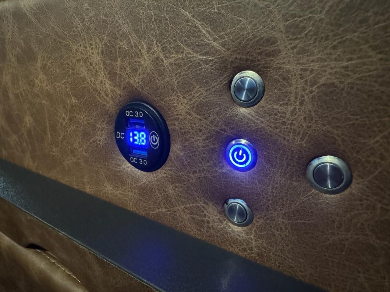 Used Mercedes-Benz V-Class 2018 for sale - 76700616: Photo 60