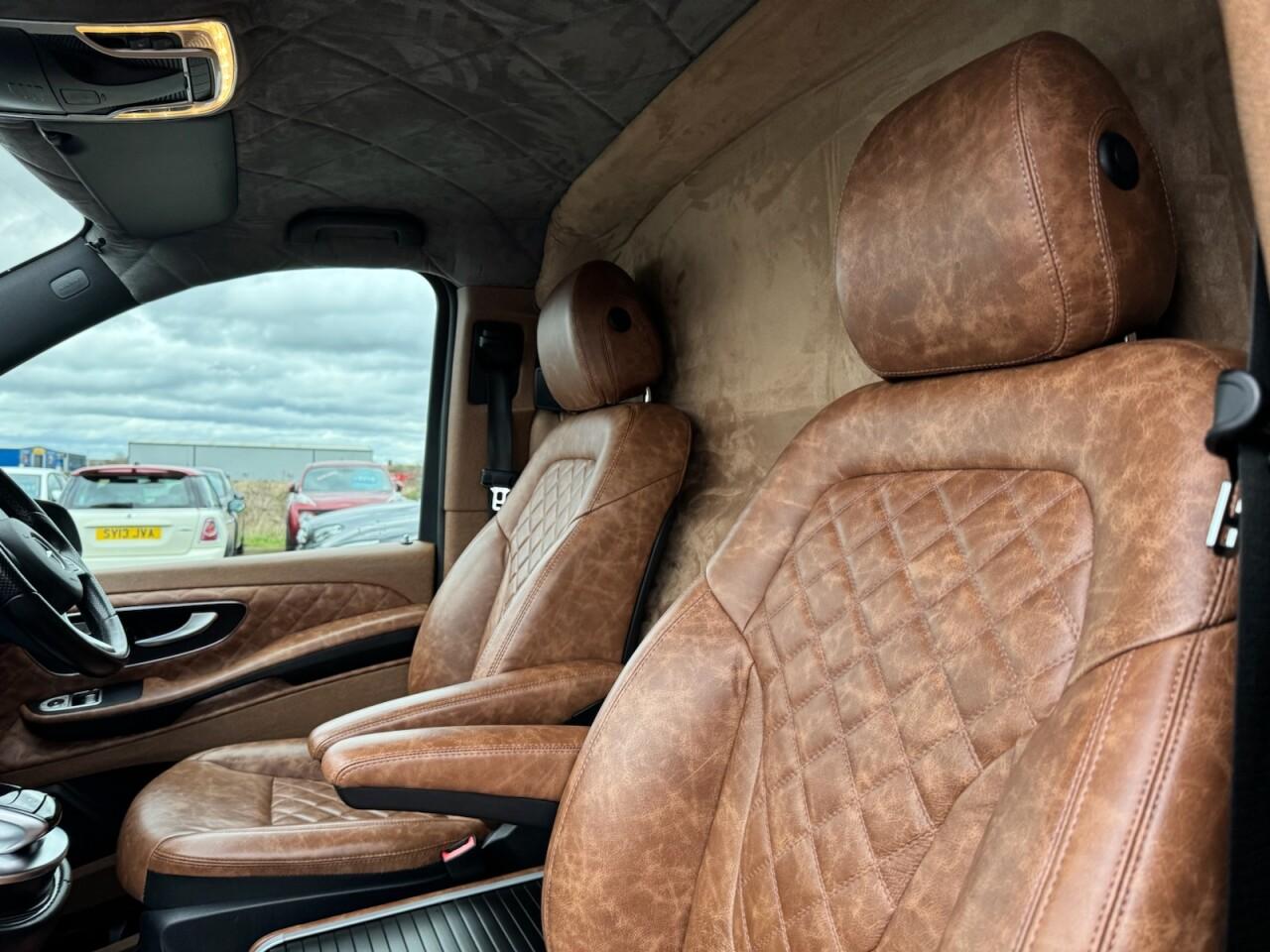 Used Mercedes-Benz V-Class 2018 for sale - 76700616: Photo 75