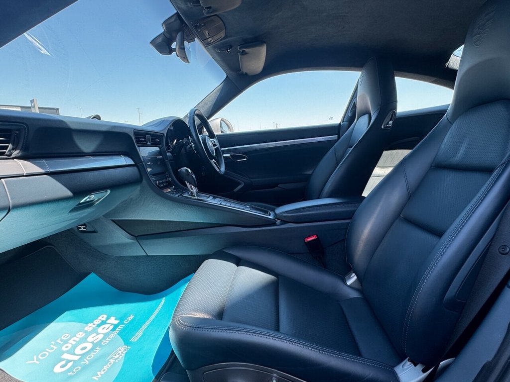 Used Porsche 911 2016 for sale - 76558852: Photo 5