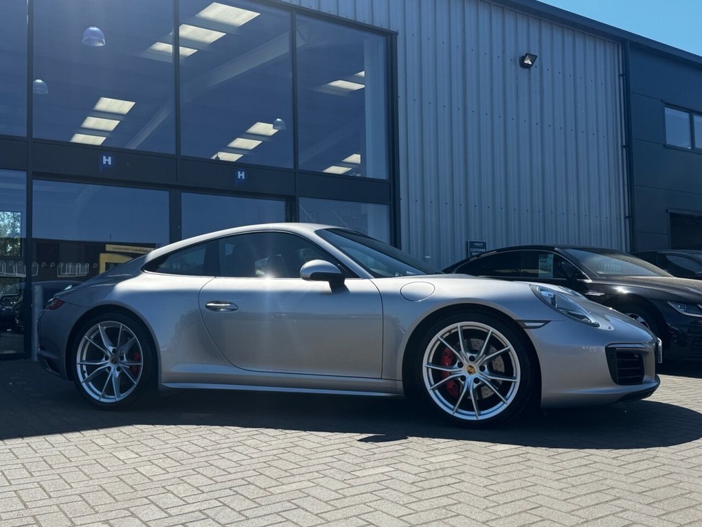 Used Porsche 911 2016 for sale - 76558852: Photo 9