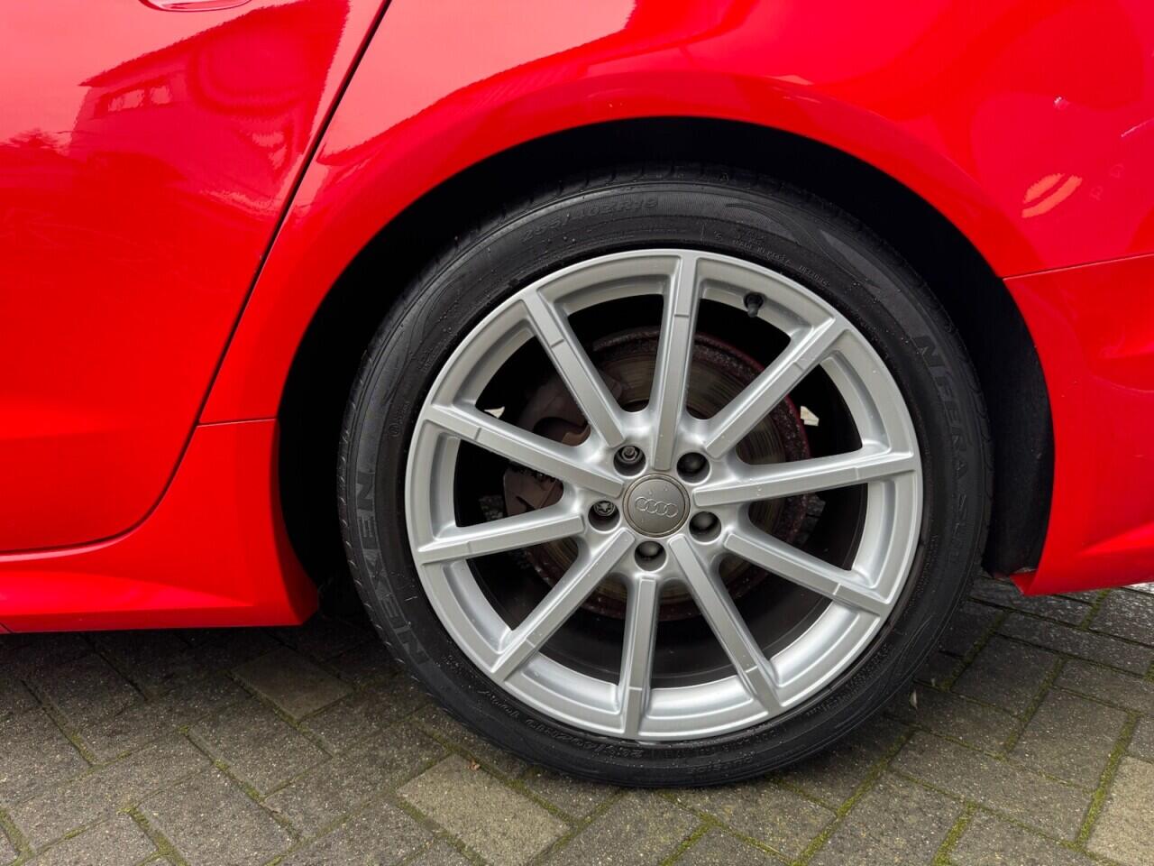 Used Audi A6 Avant 2015 for sale - 76898592: Photo 37