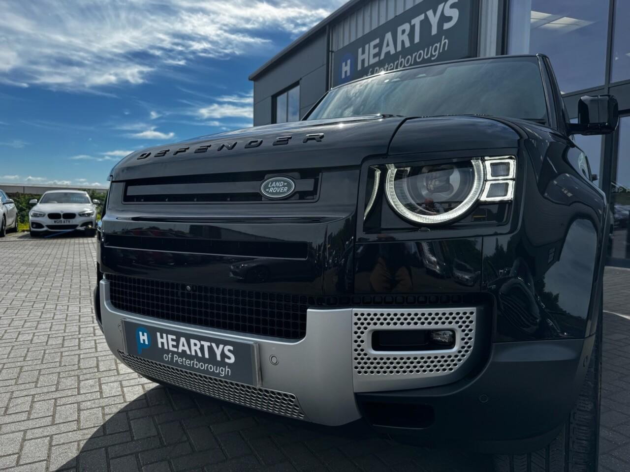 Used Land Rover Defender 2023 for sale - 76702372: Photo 35