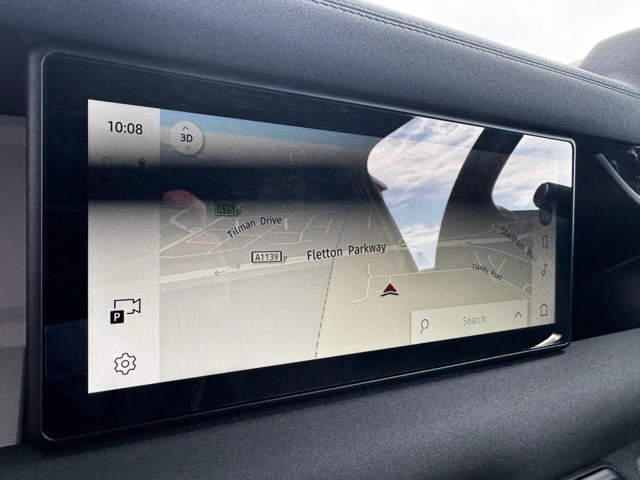 Used Land Rover Defender 2023 for sale - 76702372: Photo 46