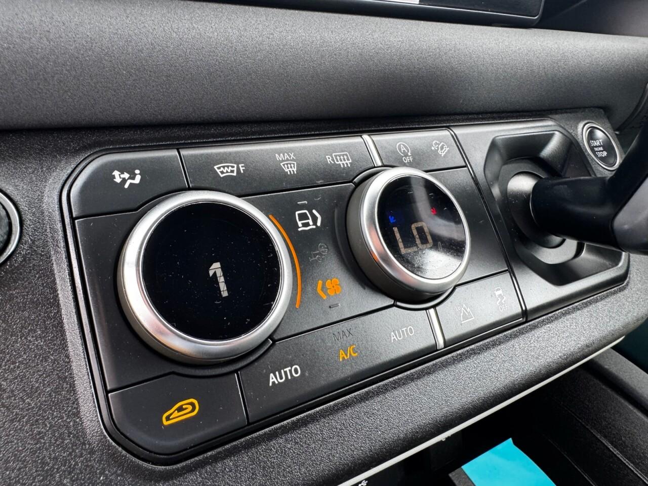 Used Land Rover Defender 2023 for sale - 76702372: Photo 62