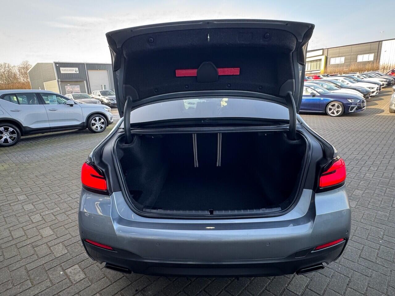 Used BMW 5 Series 2021 for sale - 77657586: Photo 45