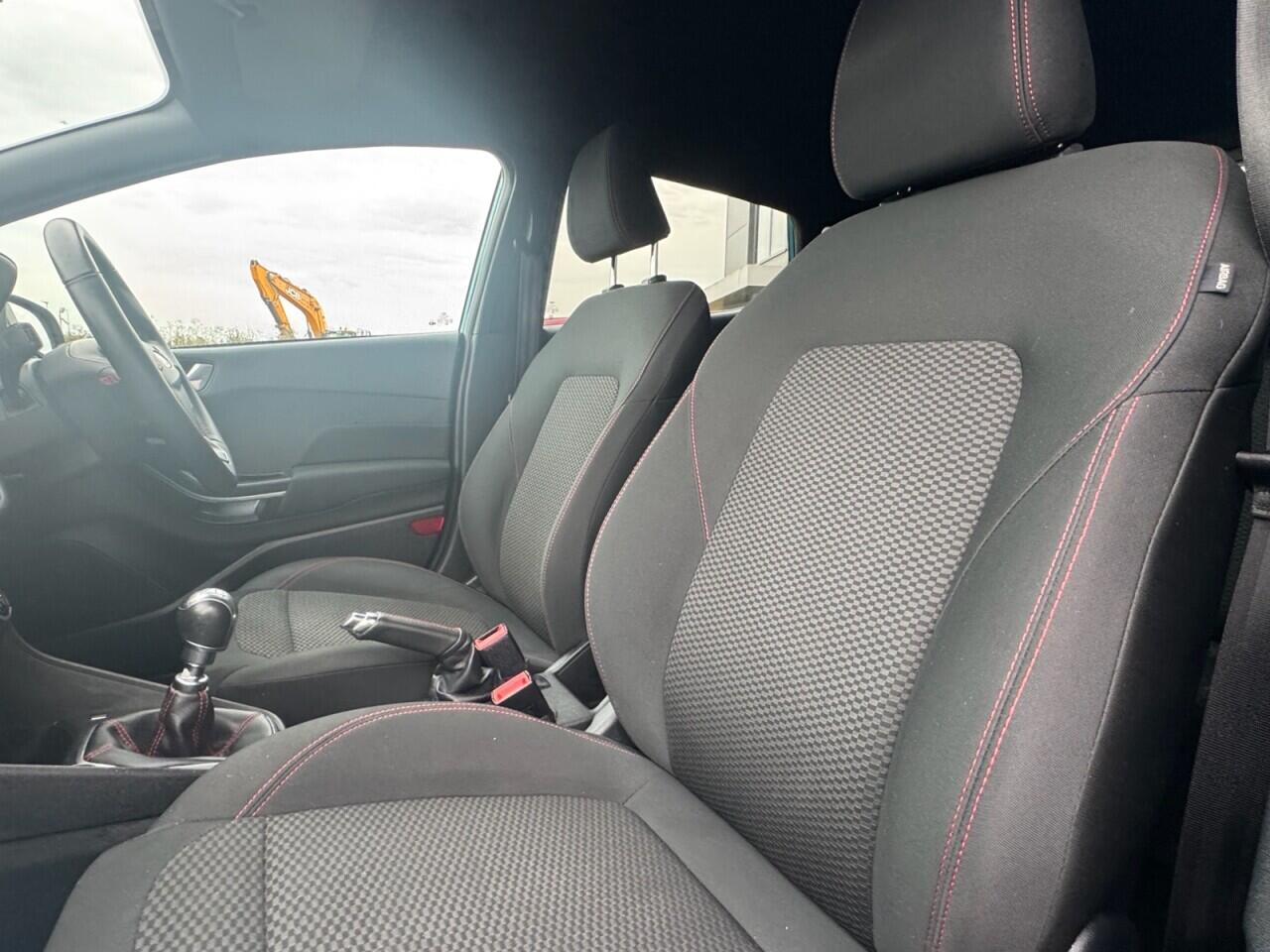 Used Ford Fiesta for sale - 76701151: Photo 48