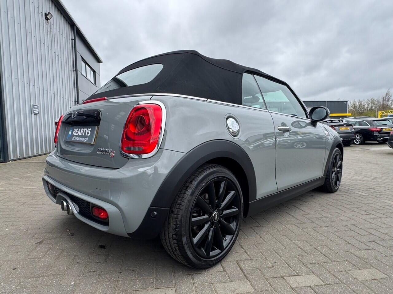 Used MINI Convertible 2018 for sale - 78006494: Photo 12