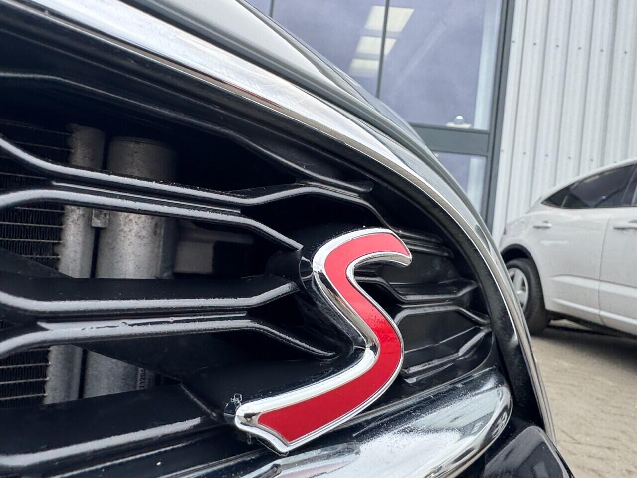 Used MINI Convertible 2018 for sale - 78006494: Photo 24