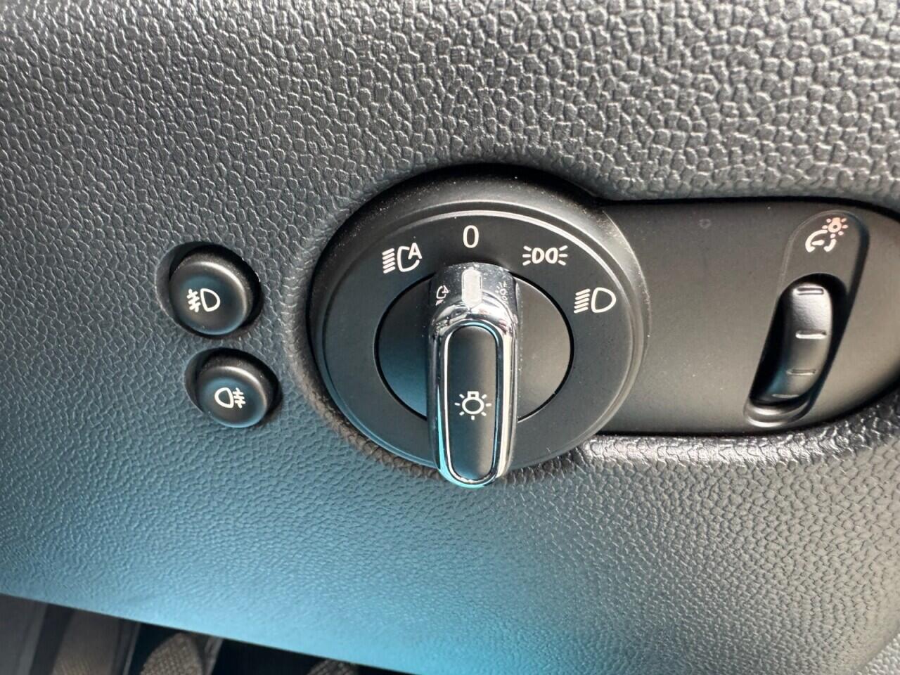 Used MINI Convertible 2018 for sale - 78006494: Photo 65